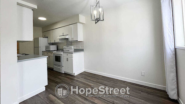 Edmonton 3 bedrooms Townhouse for rent. Property photo: 607951-3