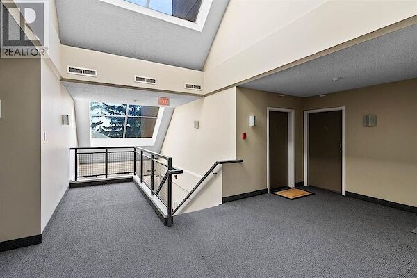 Calgary 1 bedroom Condo Unit for rent. Property photo: 608232-2