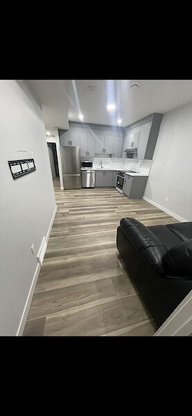 Calgary 2 bedrooms Basement for rent. Property photo: 608351-2