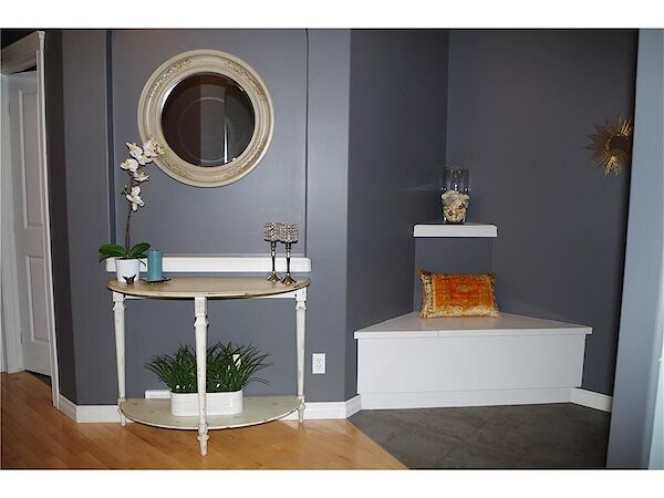 Calgary 4 bedrooms House for rent. Property photo: 608627-3