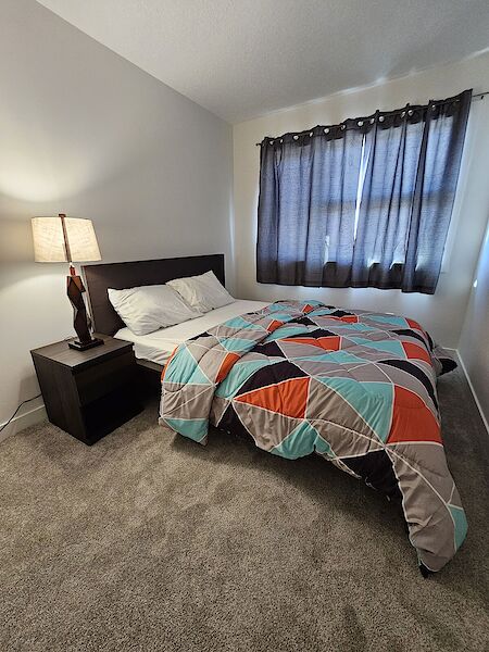 Calgary 4 bedrooms Main Floor for rent. Property photo: 609053-2