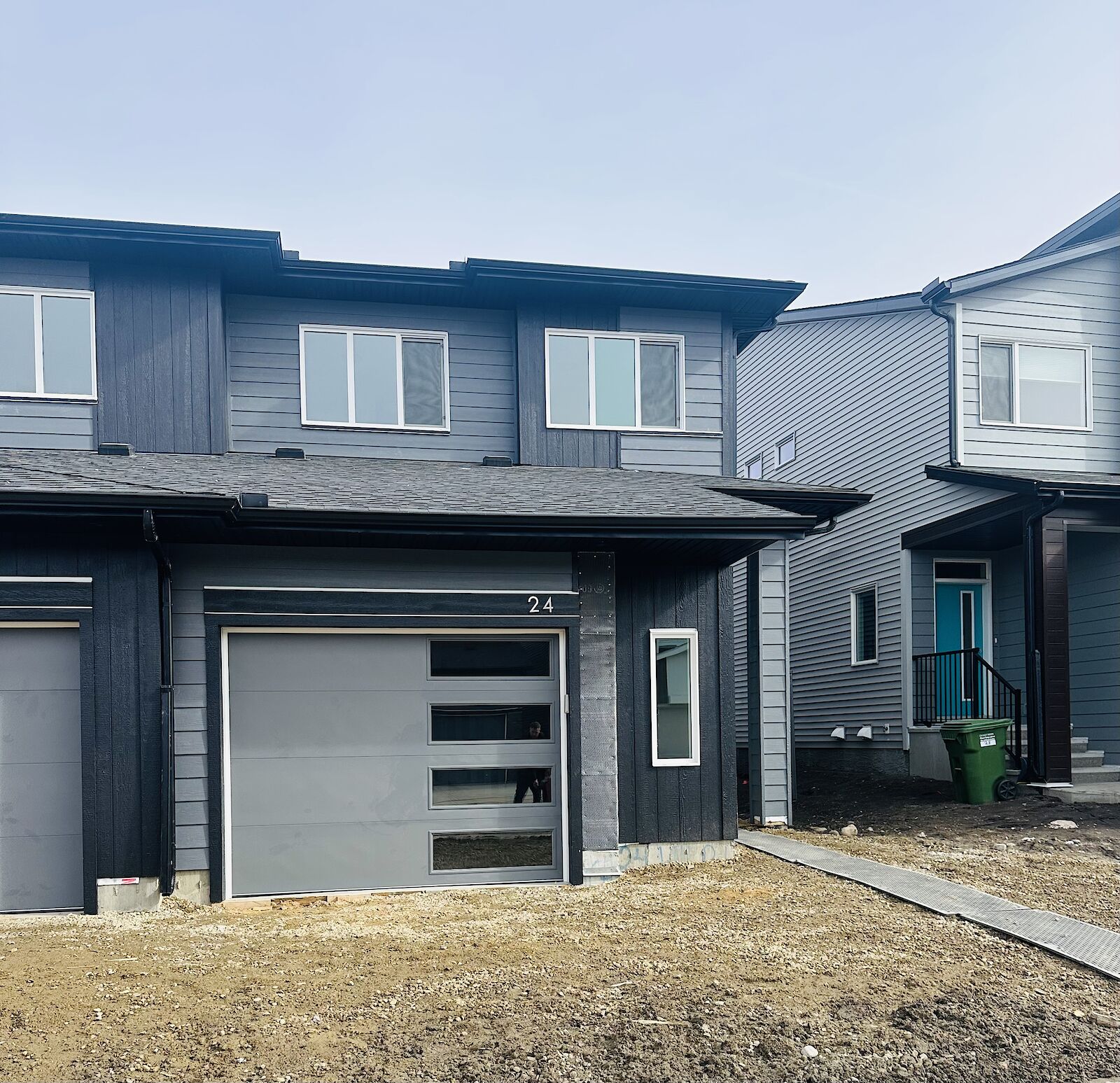 Calgary 3 bedrooms Duplex for rent. Property photo: 609925-1