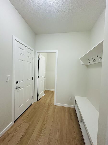 Calgary 3 bedrooms Duplex for rent. Property photo: 609925-2