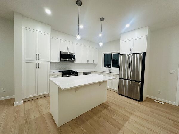 Calgary 3 bedrooms Duplex for rent. Property photo: 609925-3