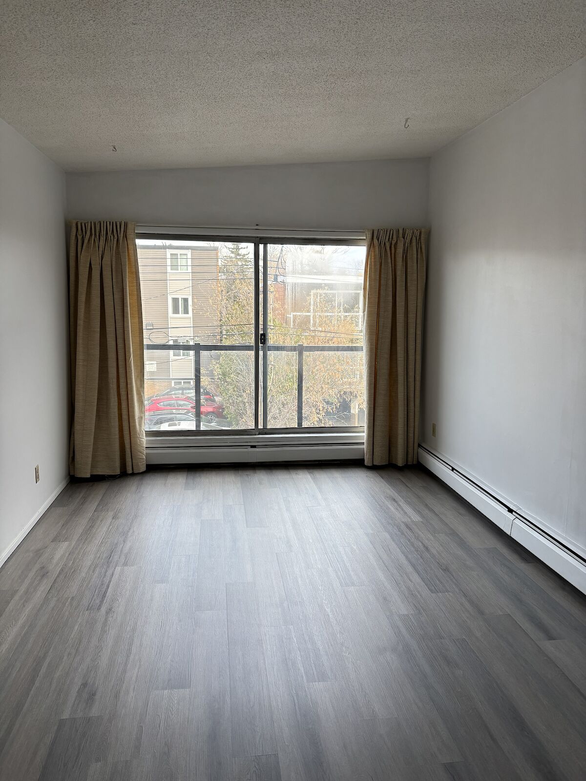 Calgary 2 bedrooms Apartment for rent. Property photo: 6101-1