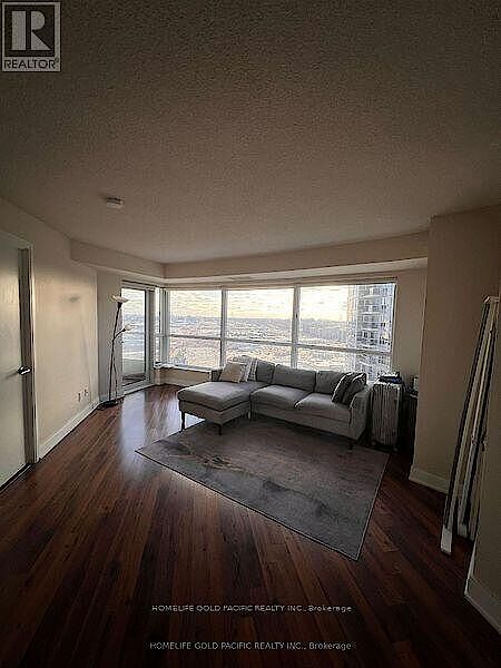 Living+Room Toronto 1 bedroom Apartment for rent. Property photo: 610407-2