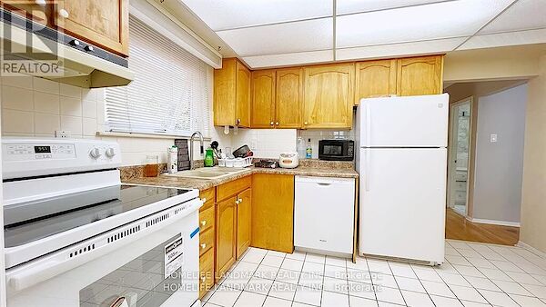 Toronto 1 bedroom House for rent. Property photo: 610427-3