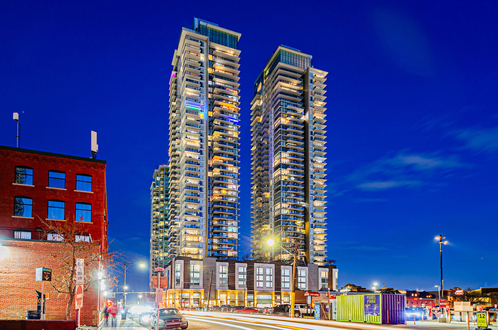 Calgary 2 bedrooms Condo Unit for rent. Property photo: 612550-1