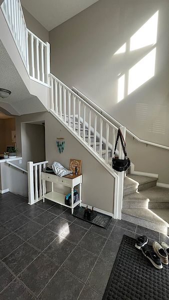 Calgary 3 + Den bedrooms House for rent. Property photo: 61268-3