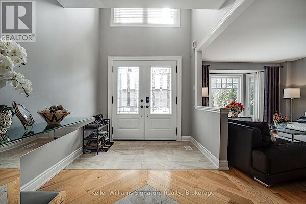 Mississauga 7 bedrooms House for rent. Property photo: 612881-2
