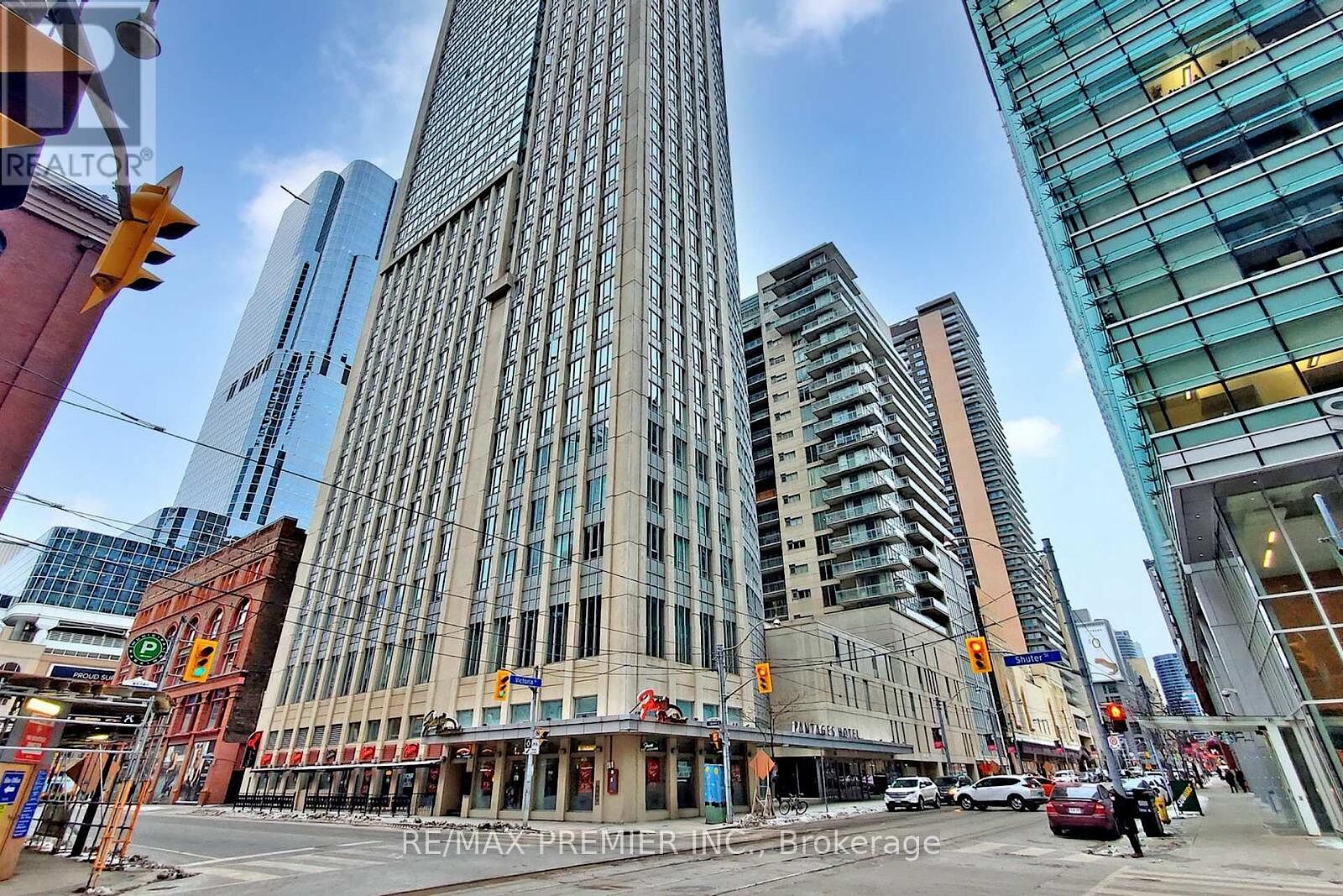 Toronto 2 bedrooms Apartment for rent. Property photo: 613384-1