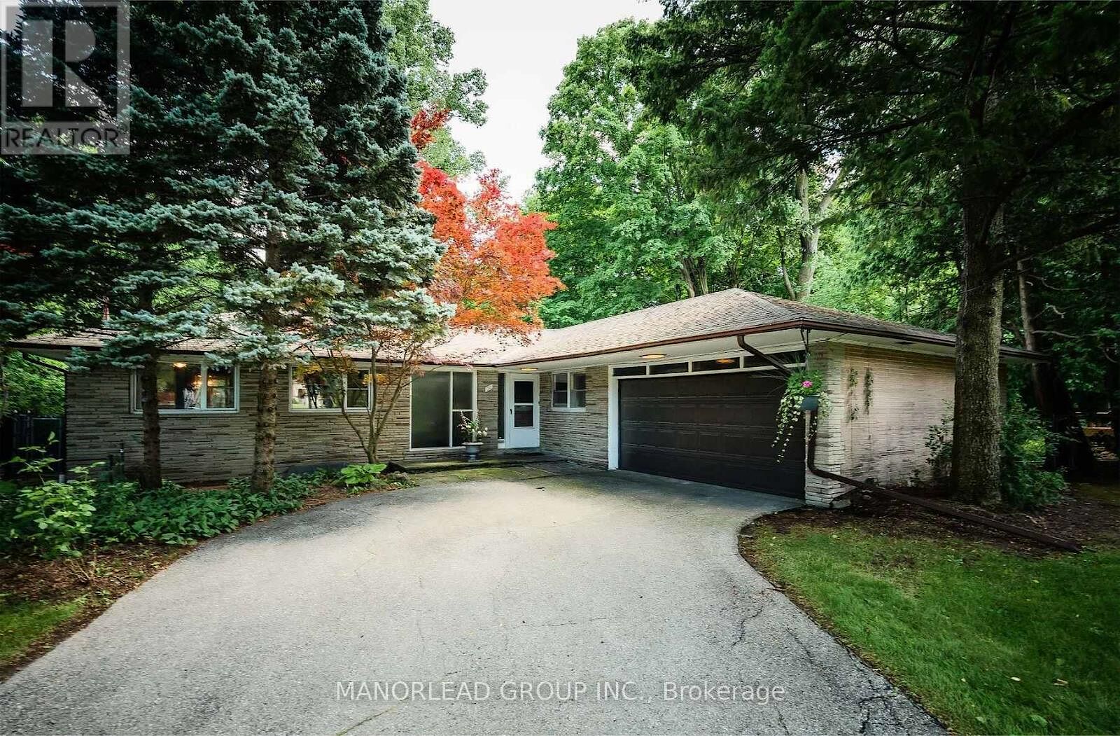 Toronto 5 bedrooms House for rent. Property photo: 613705-1
