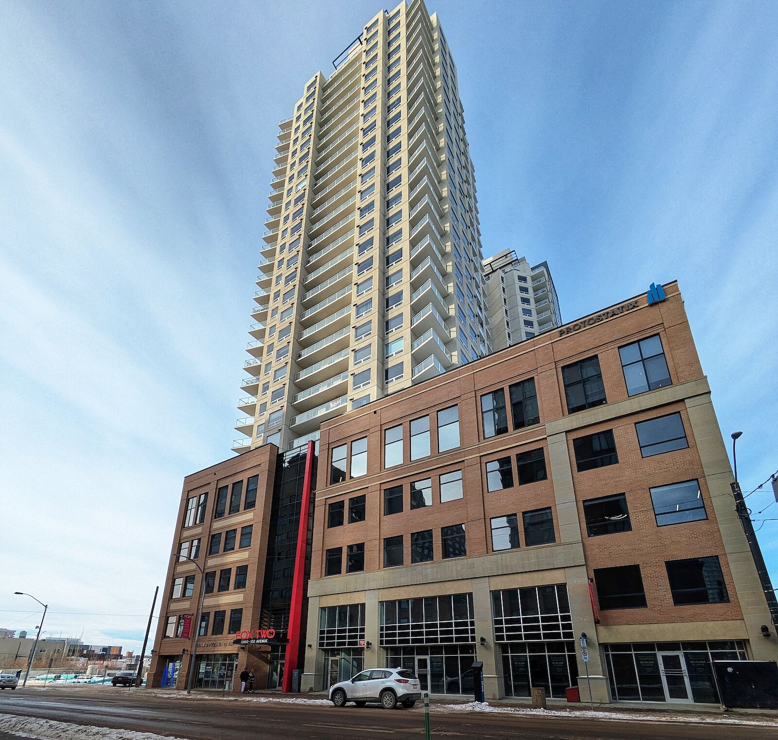 Edmonton 2 bedrooms Condo Unit for rent. Property photo: 616818-1