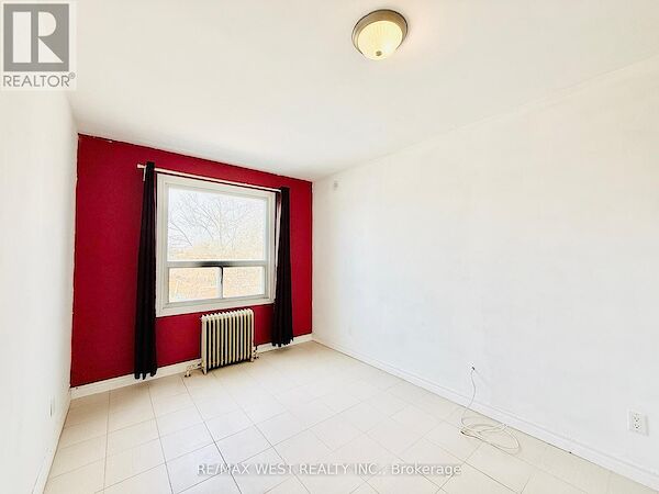 Toronto studio Apartment for rent. Property photo: 616821-2