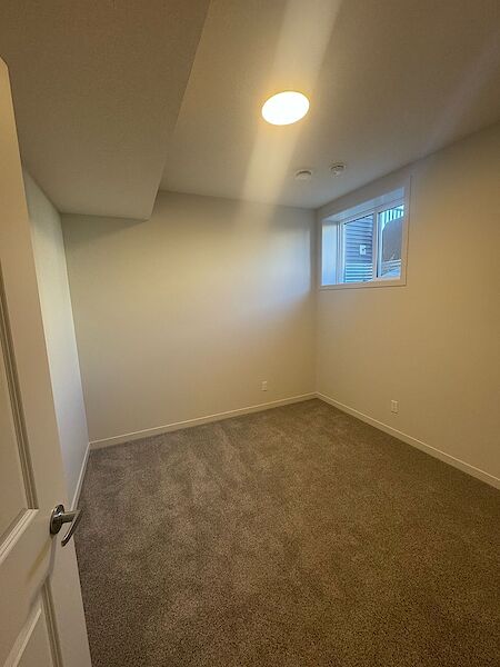 Calgary 2 bedrooms Basement for rent. Property photo: 617137-2
