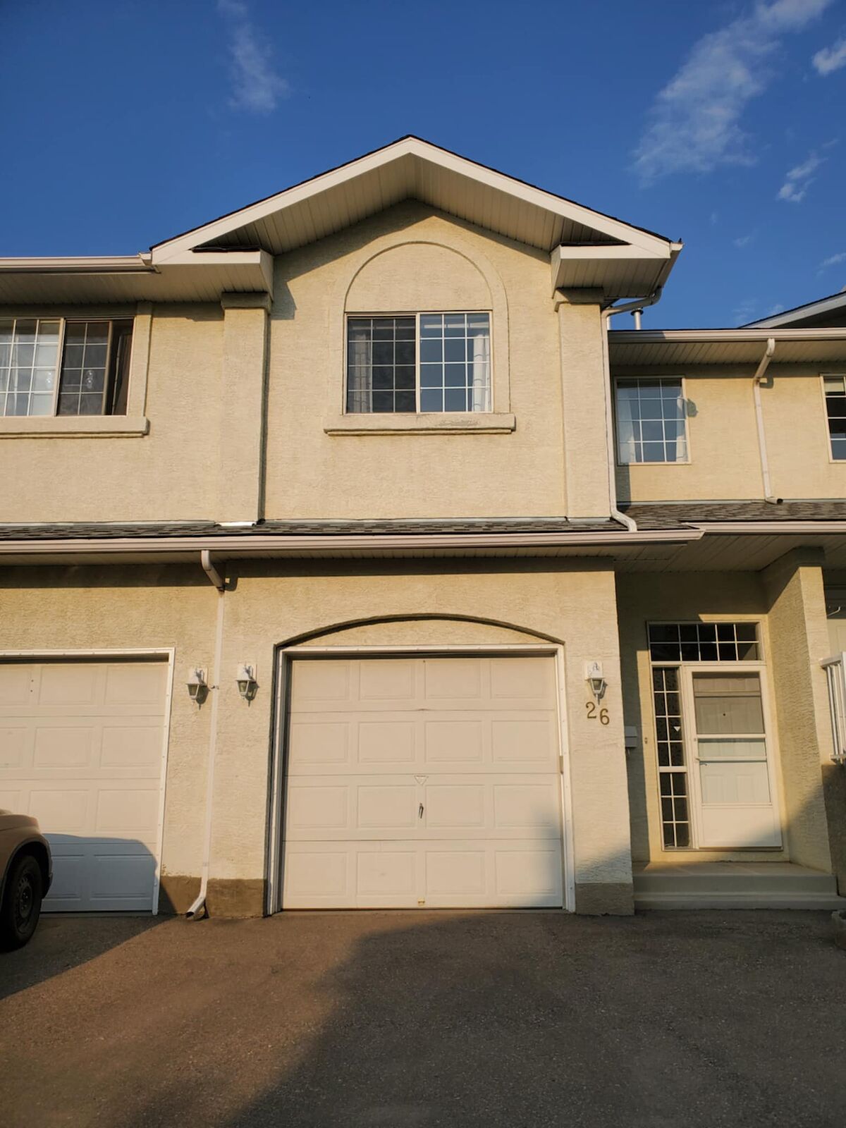 Calgary 2 + Den bedrooms Townhouse for rent. Property photo: 617181-1
