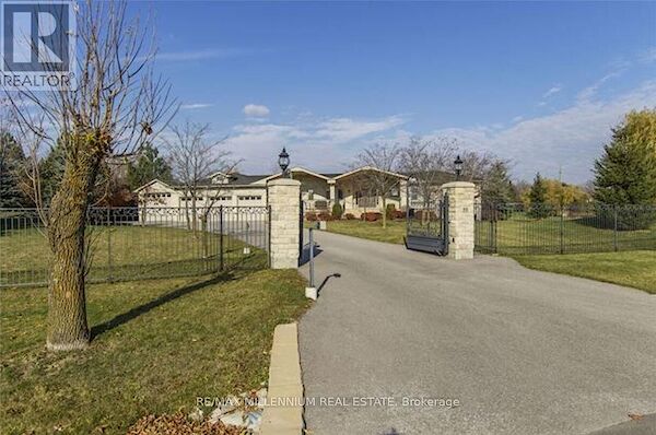 Brampton 4 bedrooms House for rent. Property photo: 619732-2