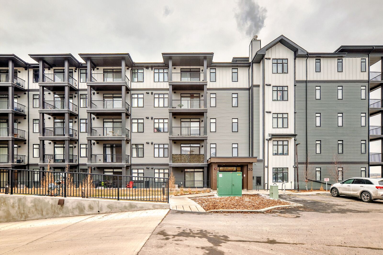 Calgary 1 bedroom Condo Unit for rent. Property photo: 619799-1