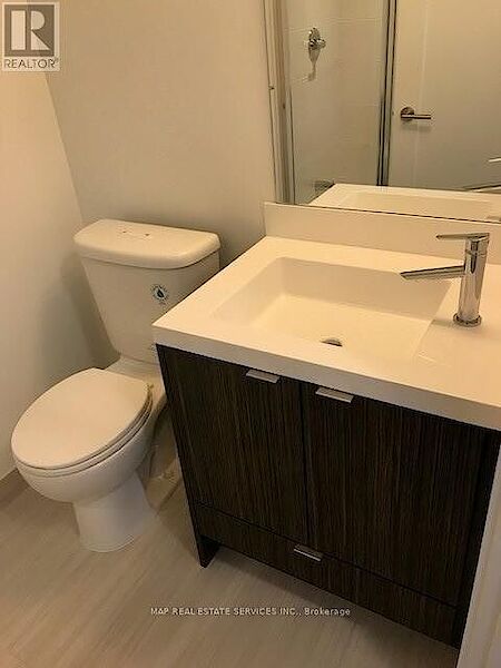 Toronto 2 bedrooms Apartment for rent. Property photo: 620403-3