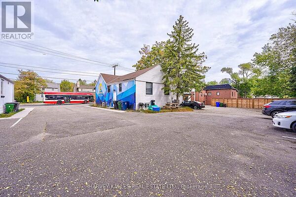 Toronto 2 bedrooms House for rent. Property photo: 620476-3