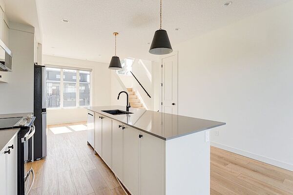 Calgary 3 bedrooms Townhouse for rent. Property photo: 622486-3