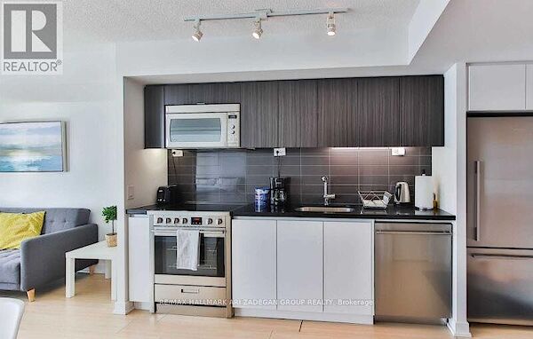 Toronto 1 bedroom Apartment for rent. Property photo: 622532-2