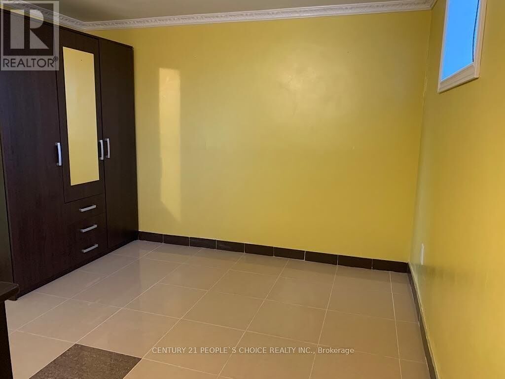 Brampton 1 bedroom House for rent. Property photo: 623651-1