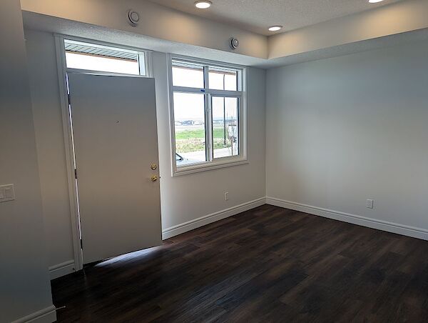 Calgary 1 bedroom Townhouse for rent. Property photo: 623668-3