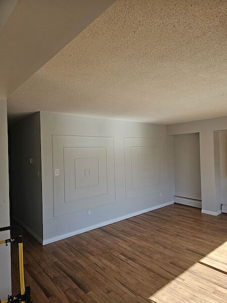 Edmonton 2 bedrooms Condo Unit for rent. Property photo: 623903-3