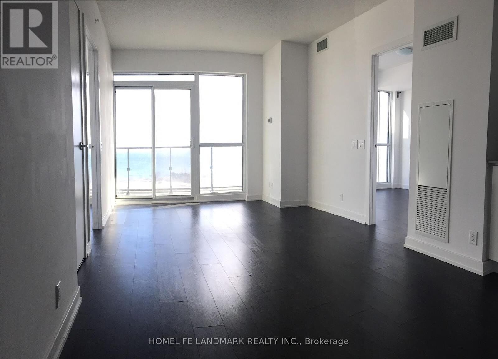 Toronto 2 bedrooms Apartment for rent. Property photo: 624630-1