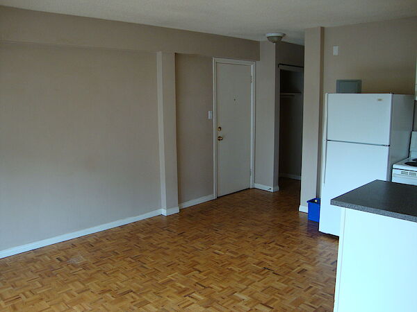 Calgary 1 bedroom Apartment for rent. Property photo: 625454-3