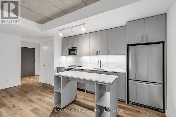 Toronto 2 bedrooms Apartment for rent. Property photo: 625770-3