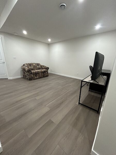 Calgary 1 bedroom Basement for rent. Property photo: 625837-3