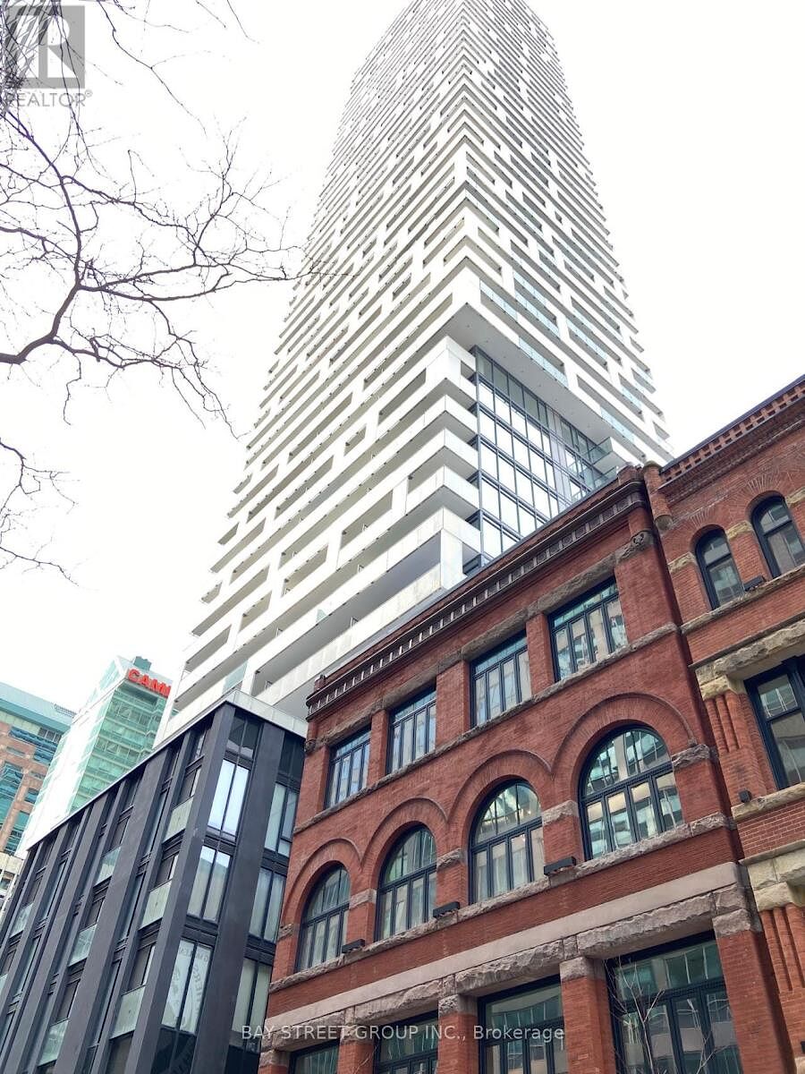 Toronto 2 bedrooms Apartment for rent. Property photo: 626366-1
