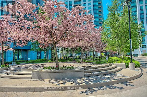 Markham 2 bedrooms Apartment for rent. Property photo: 626645-2