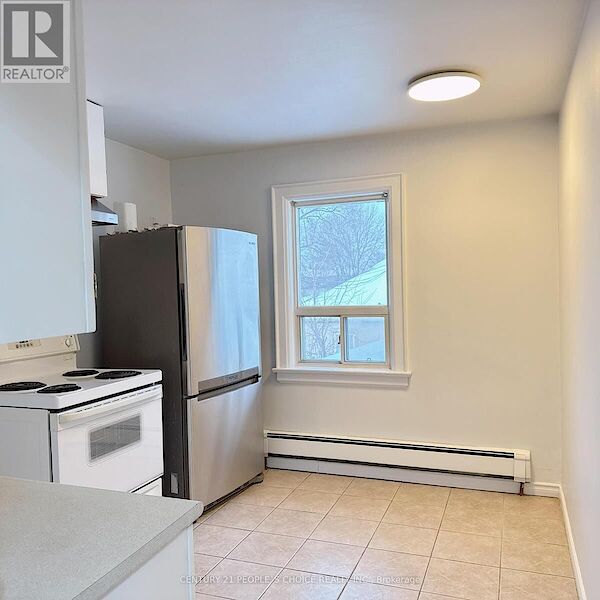 Toronto 2 bedrooms House for rent. Property photo: 626999-3