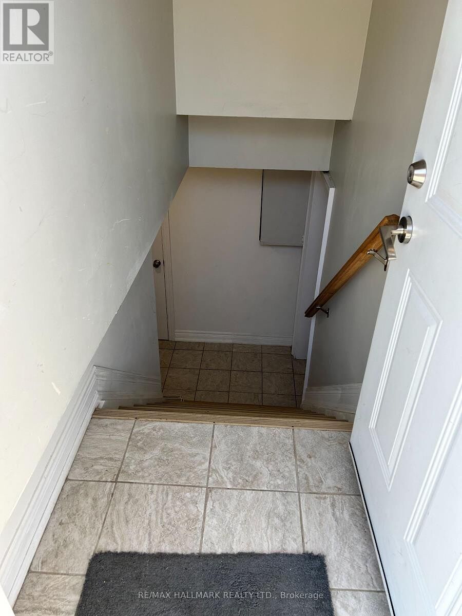 Toronto 2 bedrooms House for rent. Property photo: 627024-1