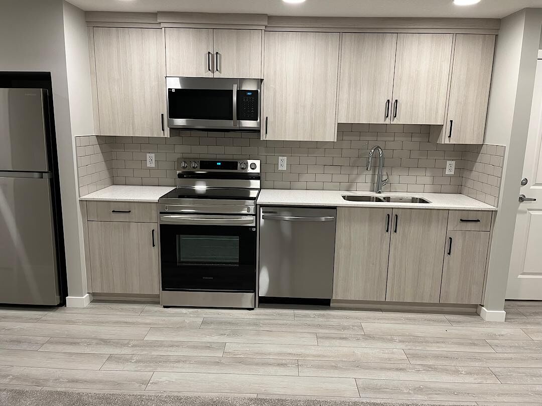 Calgary 2 bedrooms Basement for rent. Property photo: 627036-1