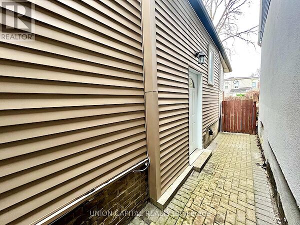 Toronto 2 bedrooms Apartment for rent. Property photo: 627270-3