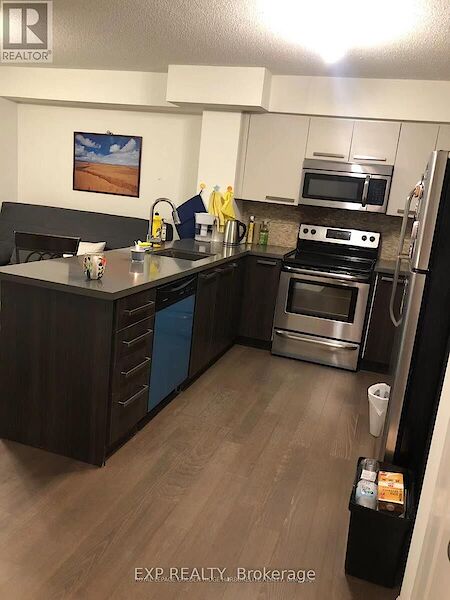 Toronto 2 bedrooms Apartment for rent. Property photo: 628531-3