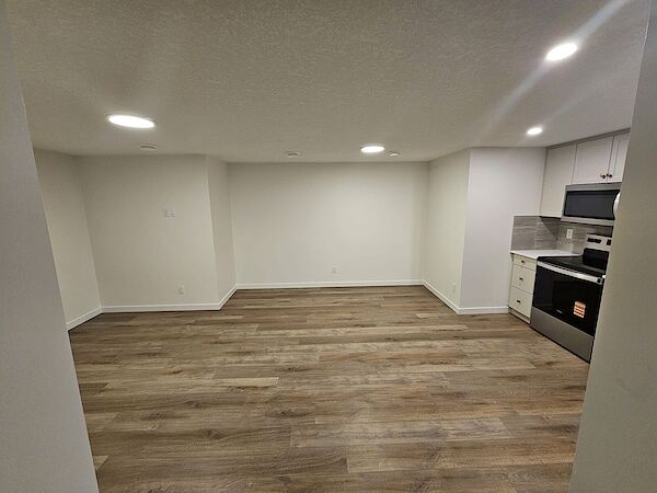 Calgary 1 bedroom Basement for rent. Property photo: 628574-3