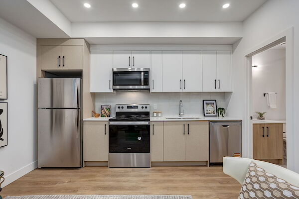 Calgary 1 bedroom Townhouse for rent. Property photo: 628622-2