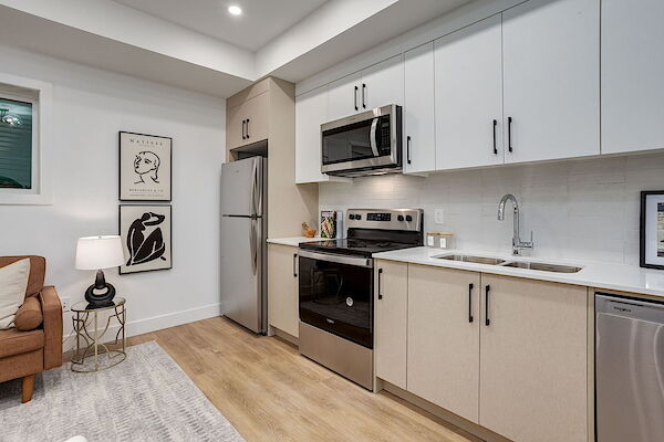 Calgary 1 bedroom Townhouse for rent. Property photo: 628622-3
