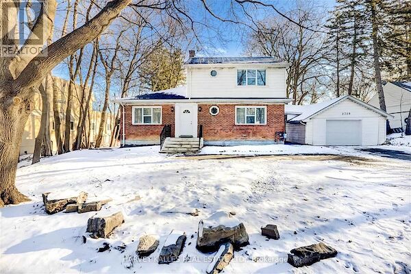 Toronto 3 bedrooms House for rent. Property photo: 628659-2