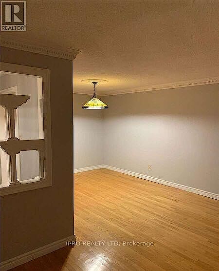 Toronto 3 bedrooms House for rent. Property photo: 628833-2