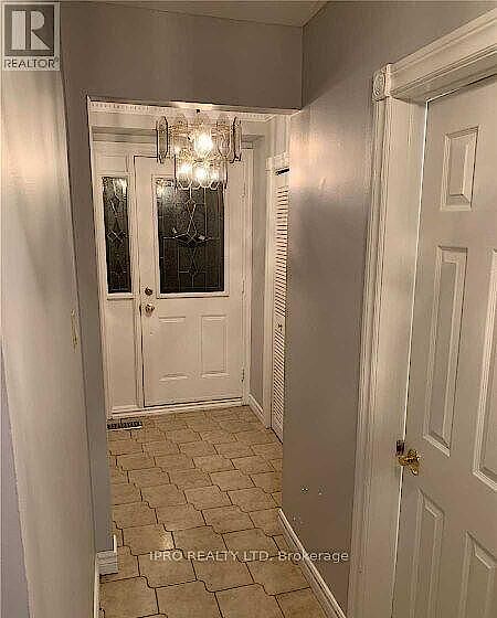 Toronto 3 bedrooms House for rent. Property photo: 628833-3