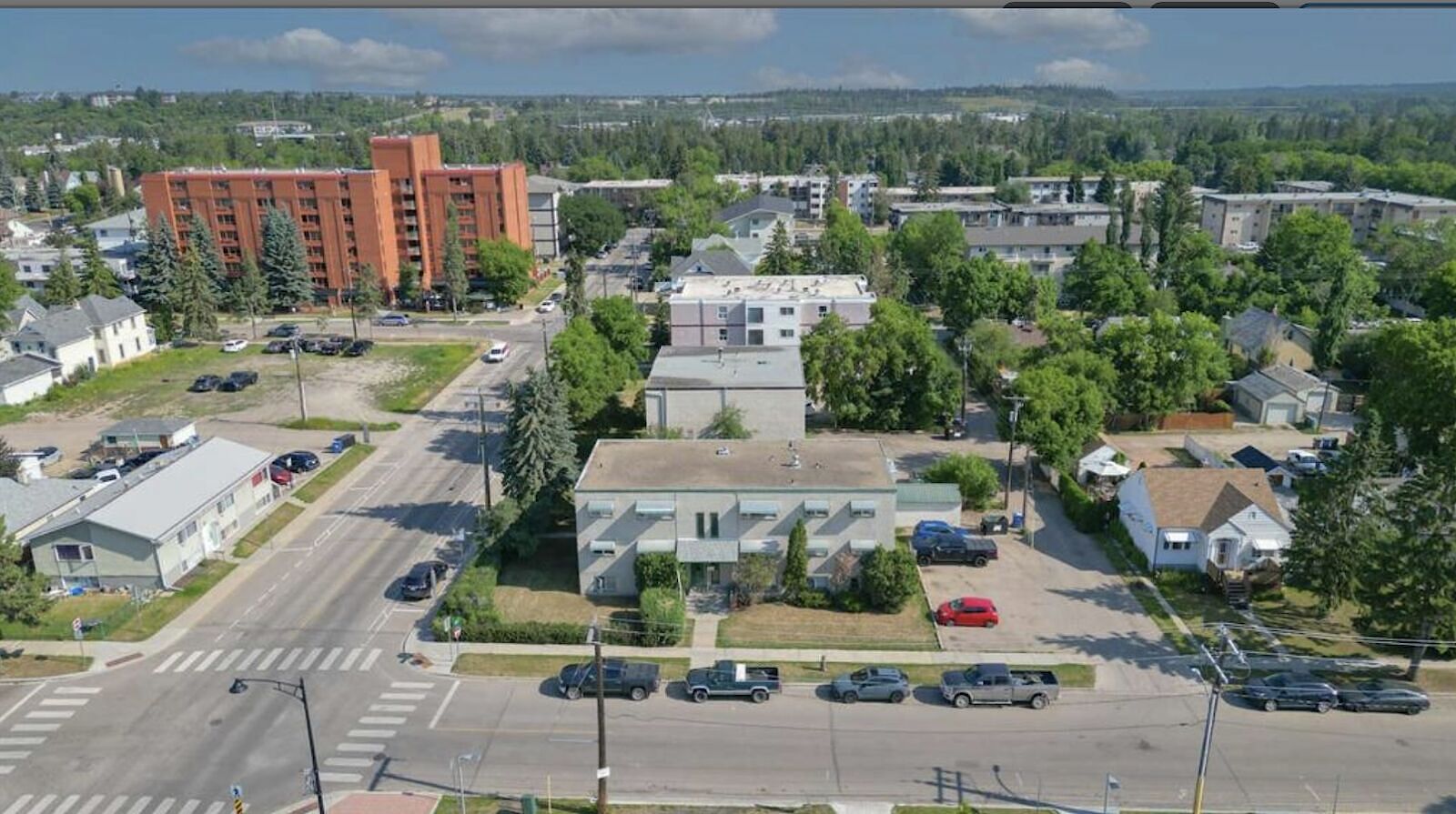 Building Red Deer 1 bedroom Condo Unit for rent. Property photo: 628880-1