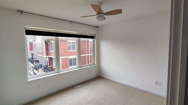 Edmonton 1 bedroom Room For Rent for rent. Property photo: 629242-2