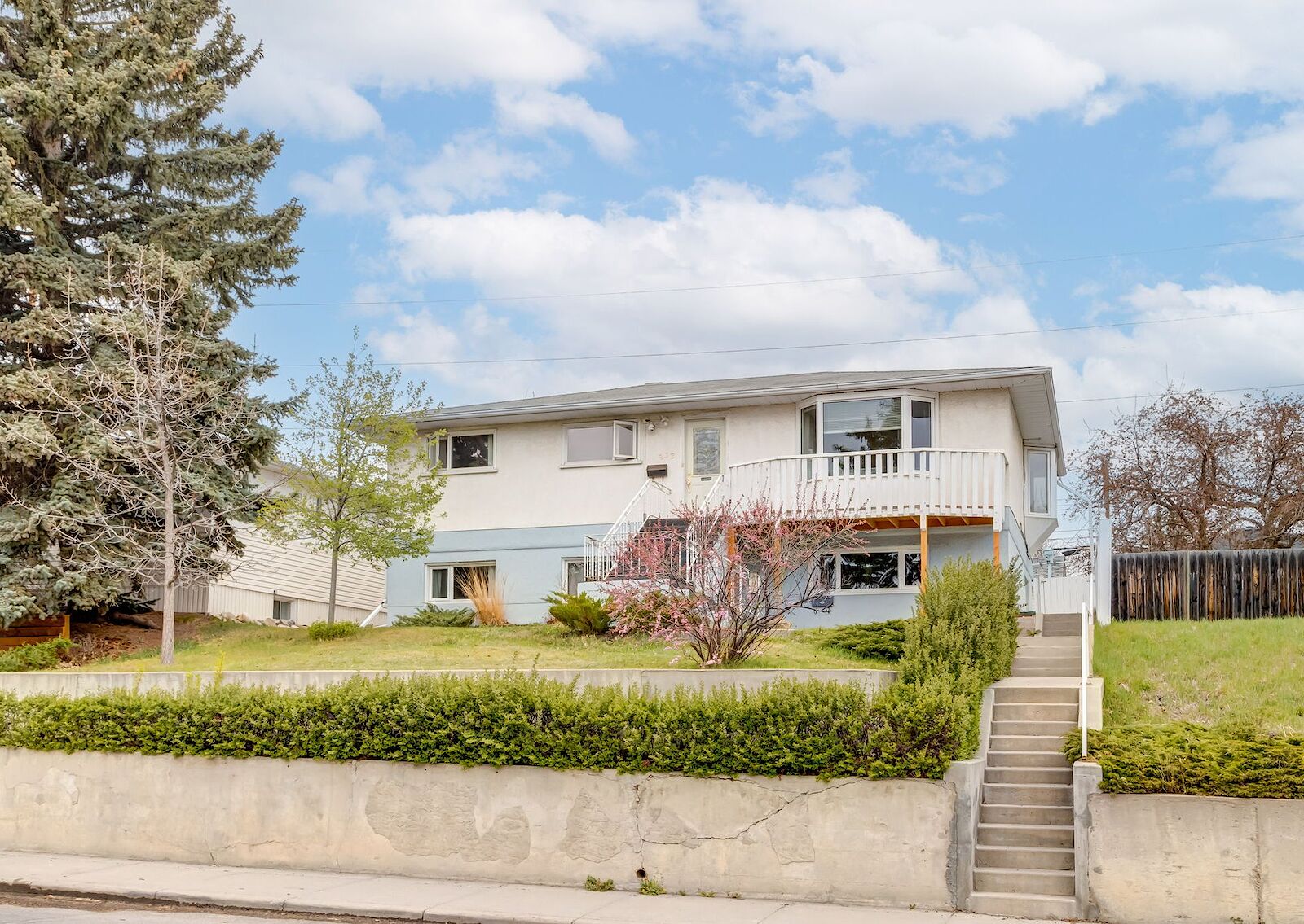 Calgary 2 bedrooms Basement for rent. Property photo: 629248-1