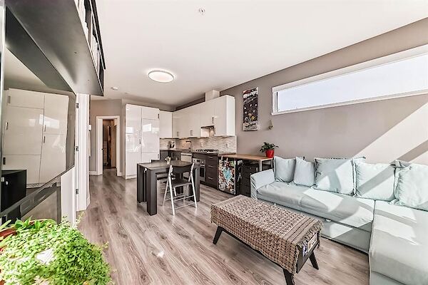 Calgary 2 bedrooms Apartment for rent. Property photo: 629767-2